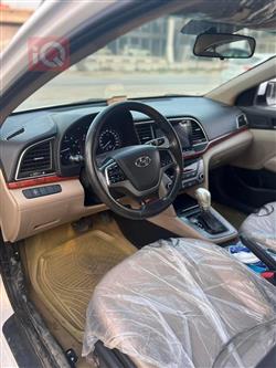 هیوندای ئەلەنترا